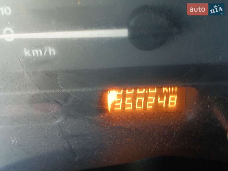 Седан Opel Vectra 1998 в Болехове