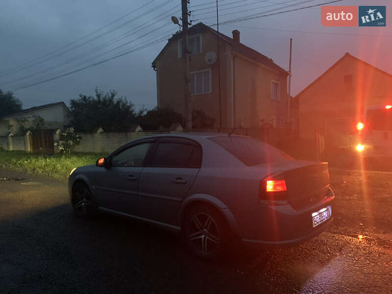 Седан Opel Vectra 2006 в Новому Розділі