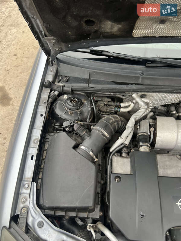 Седан Opel Vectra 2003 в Звягелі фото 18 Седан Opel Vectra 2003 в Звягелі