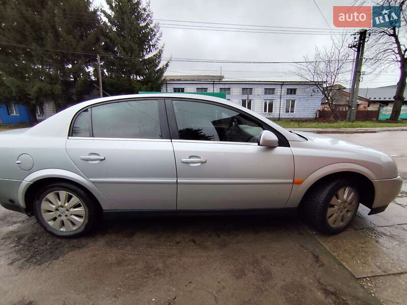 Седан Opel Vectra 2002 в Бердичеві