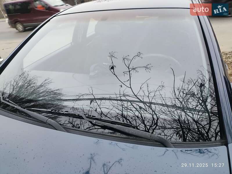 Седан Opel Vectra 2002 в Одесі