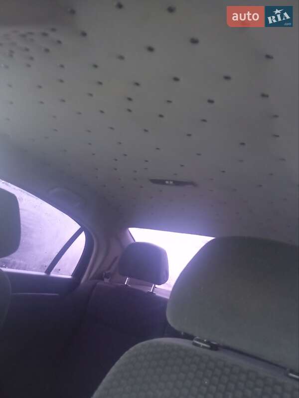 Седан Opel Vectra 2003 в Бершади фото 12 Седан Opel Vectra 2003 в Бершади