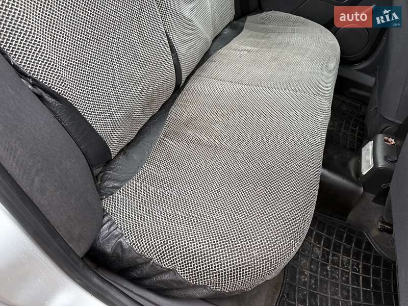 Седан Opel Vectra 2006 в Кропивницькому фото 15 Седан Opel Vectra 2006 в Кропивницькому