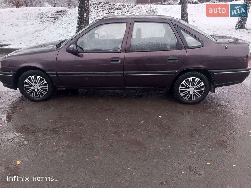 Седан Opel Vectra 1991 в Золочеві