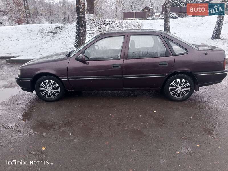 Седан Opel Vectra 1991 в Золочеві