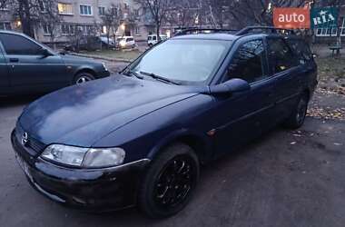 Универсал Opel Vectra 1998 в Первомайске