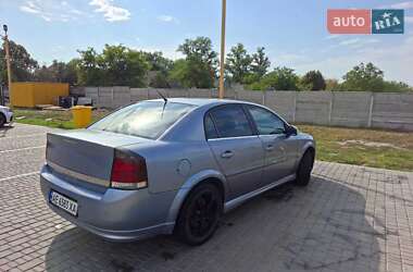 Седан Opel Vectra 2004 в Павлограді