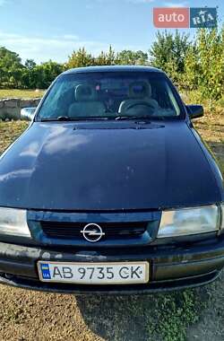 Седан Opel Vectra 1994 в Умані