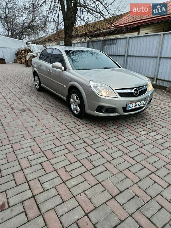 Седан Opel Vectra 2008 в Шполе