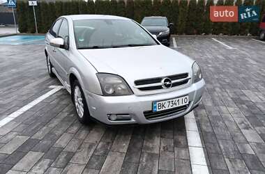Седан Opel Vectra 2004 в Луцьку
