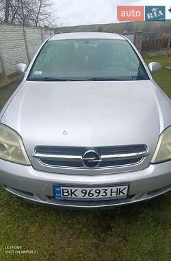 Седан Opel Vectra 2003 в Бюронниках