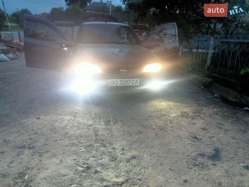 Седан Opel Vectra 1997 в Тернополі