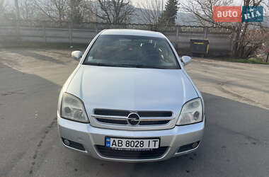 Лифтбек Opel Vectra 2003 в Могилев-Подольске