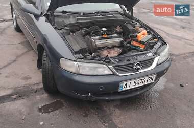 Седан Opel Vectra 1998 в Білій Церкві