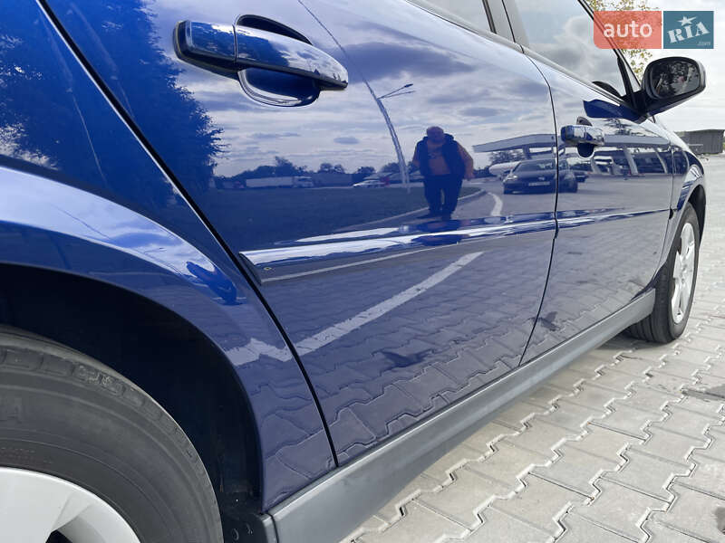Седан Opel Vectra 2003 в Тульчине