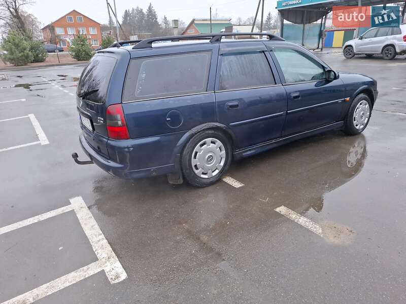 Универсал Opel Vectra 2000 в Немирове