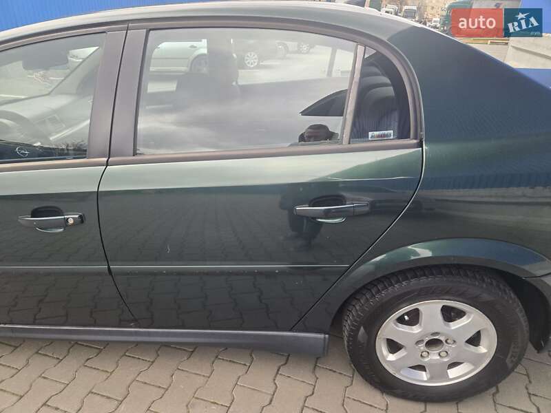 Седан Opel Vectra 2005 в Одесі
