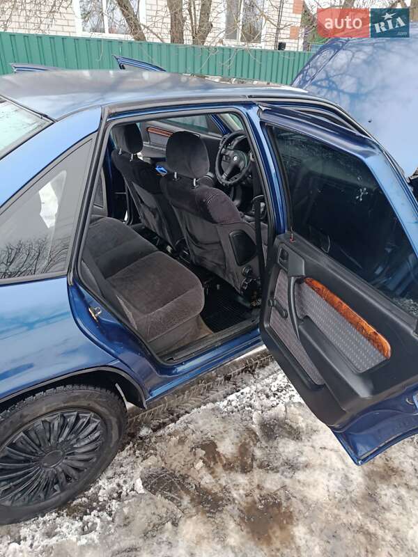Седан Opel Vectra 1993 в Гадяче фото 9 Седан Opel Vectra 1993 в Гадяче