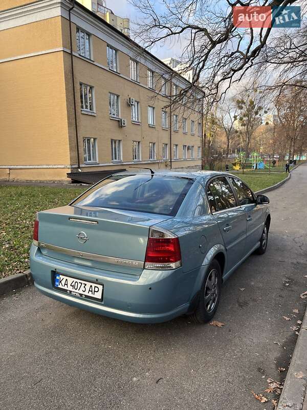 Седан Opel Vectra 2006 в Киеве
