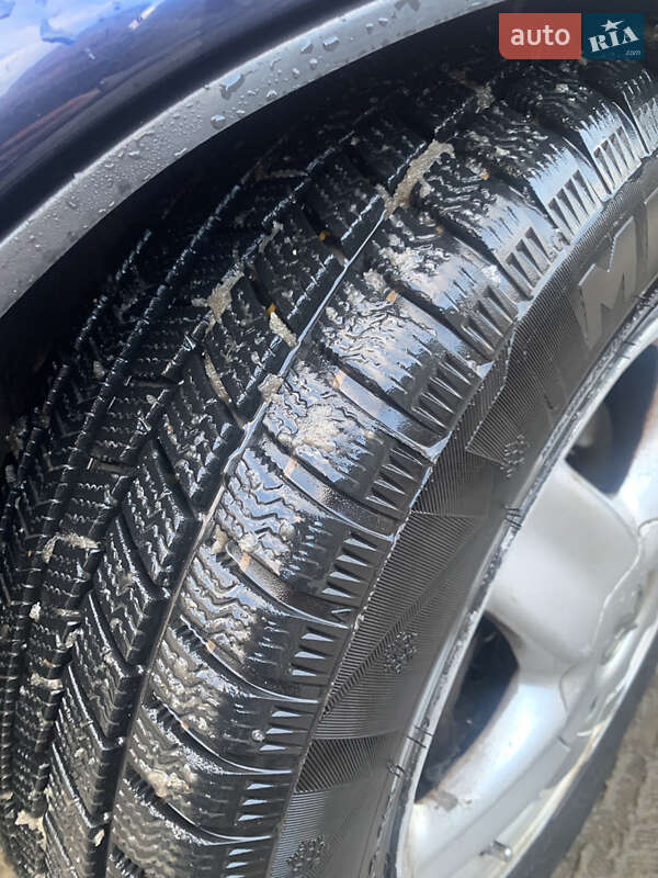 Ліфтбек Opel Vectra 1995 в Івано-Франківську