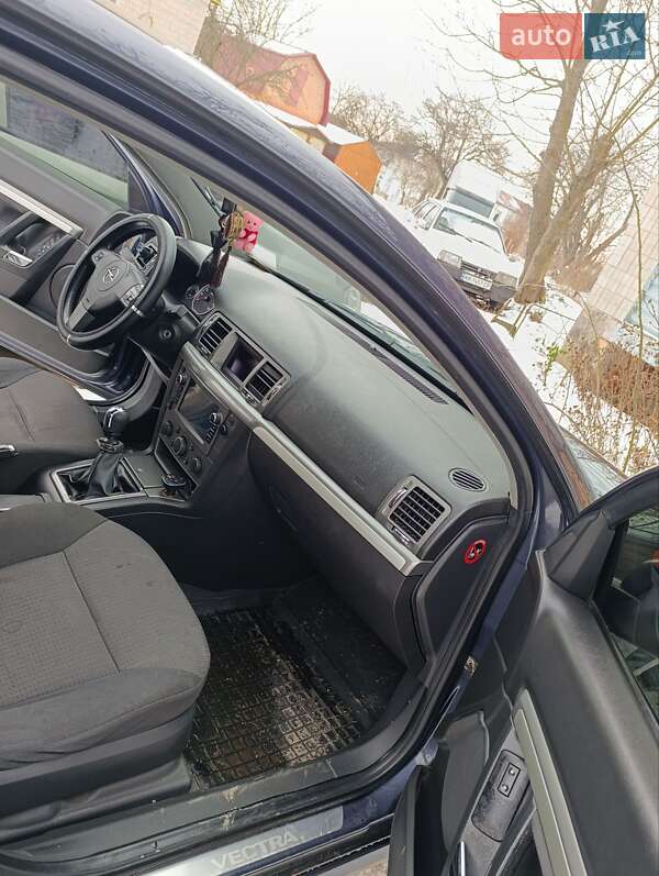 Седан Opel Vectra 2007 в Виннице