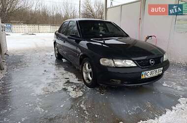 Седан Opel Vectra 1997 в Млиніві