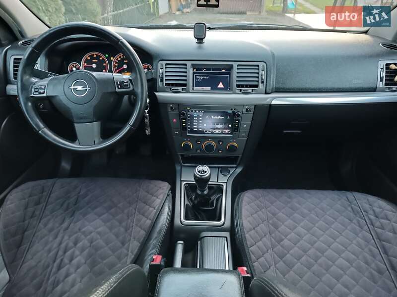 Седан Opel Vectra 2006 в Королеве фото 50 Седан Opel Vectra 2006 в Королеве