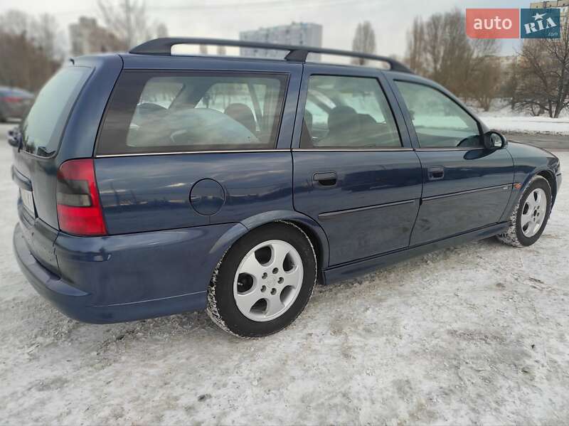 Универсал Opel Vectra 2000 в Киеве