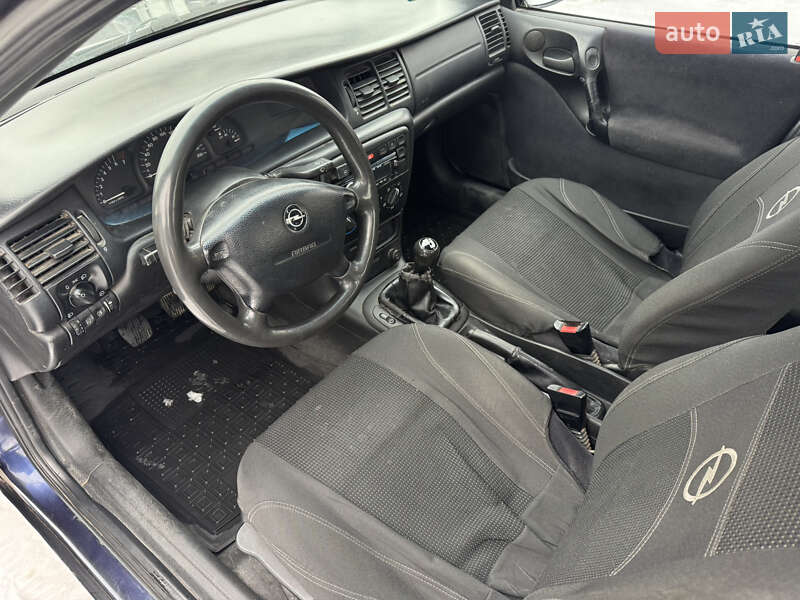 Седан Opel Vectra 1998 в Вінниці