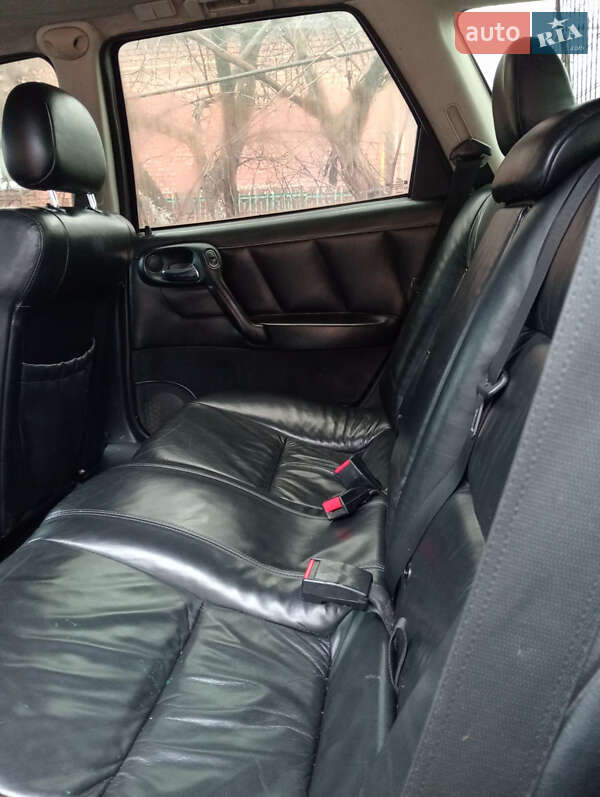 Універсал Opel Vectra 1998 в Хмельницькому