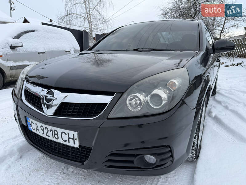 Седан Opel Vectra 2006 в Умані