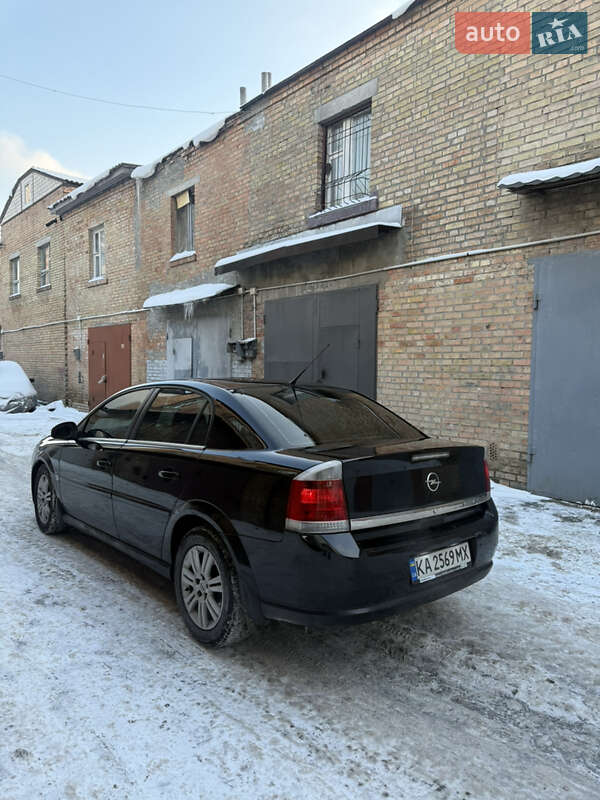 Седан Opel Vectra 2007 в Киеве