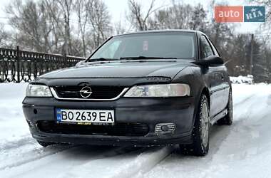 Лифтбек Opel Vectra 2000 в Ивано-Франковске