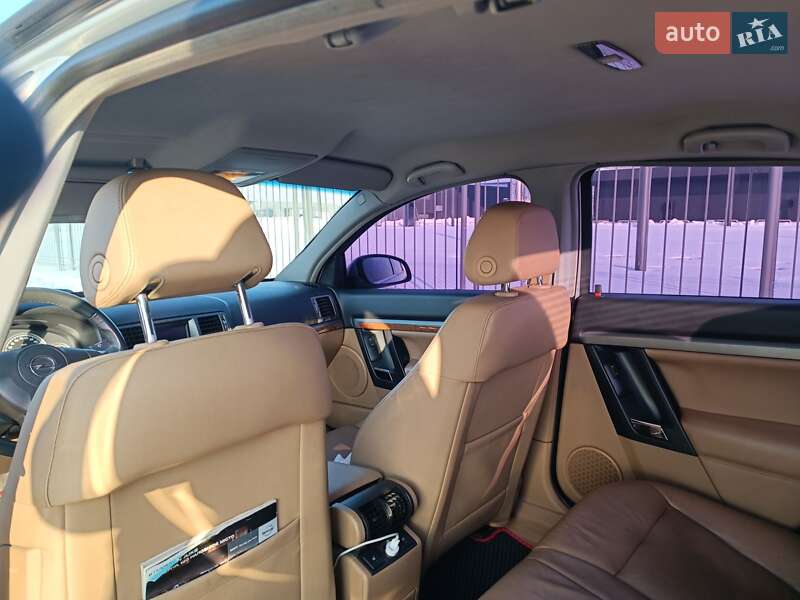 Седан Opel Vectra 2008 в Киеве