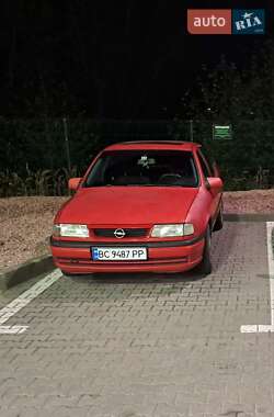 Ліфтбек Opel Vectra 1995 в Львові