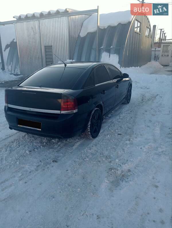 Лифтбек Opel Vectra 2003 в Львове