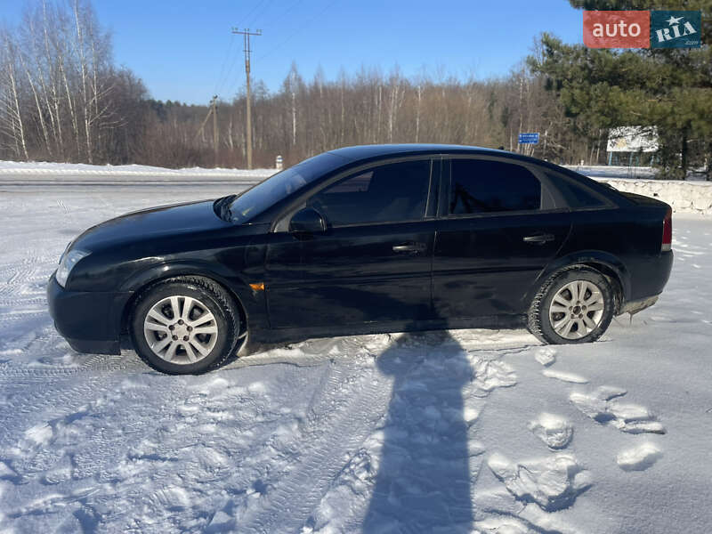 Лифтбек Opel Vectra 2002 в Калиновке