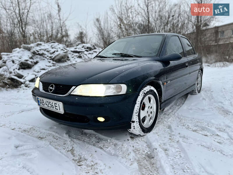 Седан Opel Vectra 2000 в Виннице
