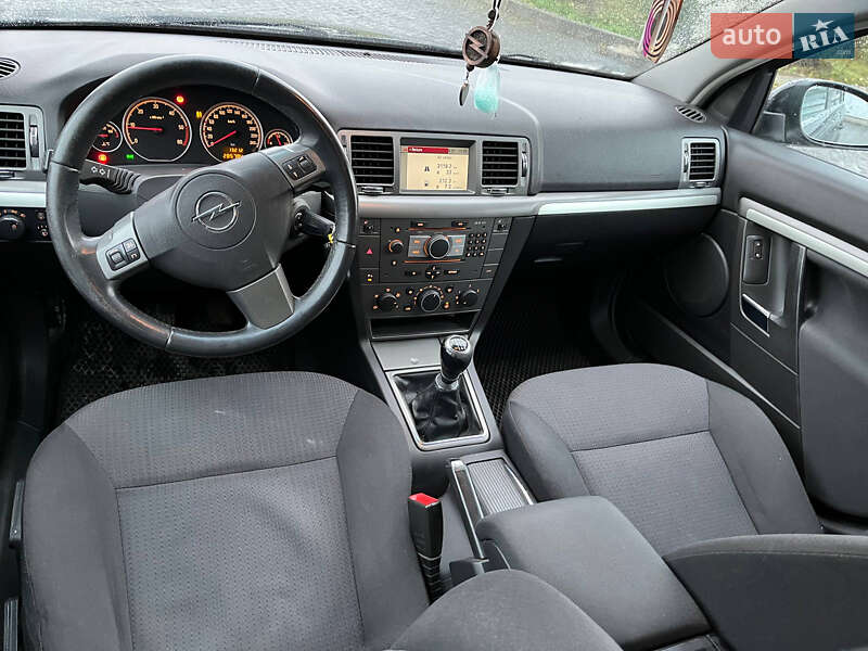 Универсал Opel Vectra 2007 в Полтаве