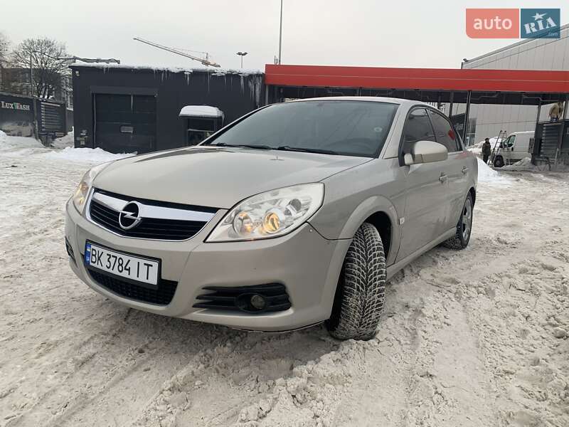 Седан Opel Vectra 2007 в Львове