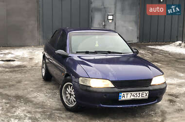 Седан Opel Vectra 1997 в Надворной