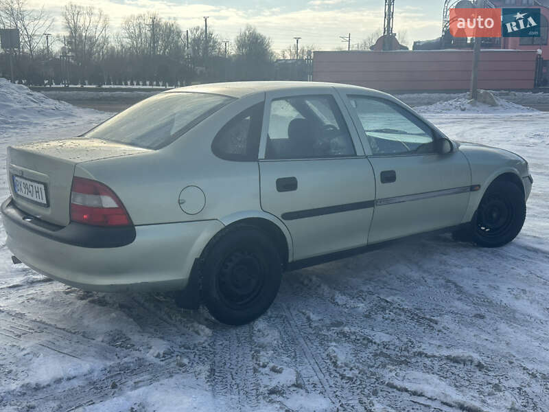 Седан Opel Vectra 1996 в Дрогобыче