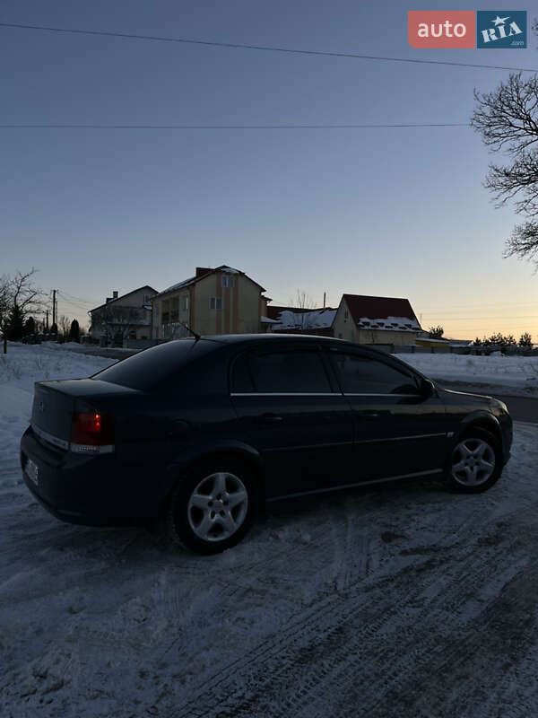 Седан Opel Vectra 2007 в Тернополе
