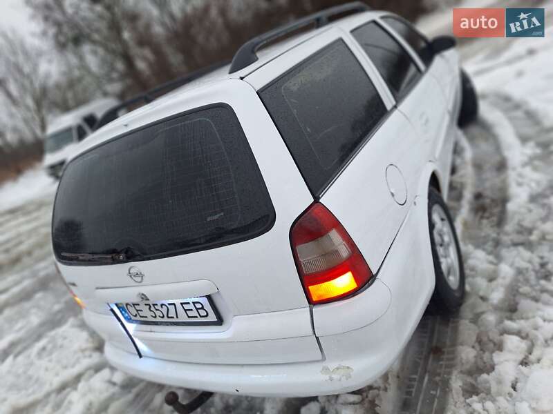 Универсал Opel Vectra 1998 в Черновцах