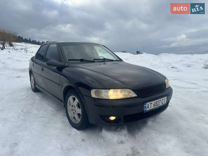 Седан Opel Vectra 2001 в Ивано-Франковске
