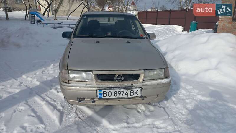 Седан Opel Vectra 1990 в Тернополе