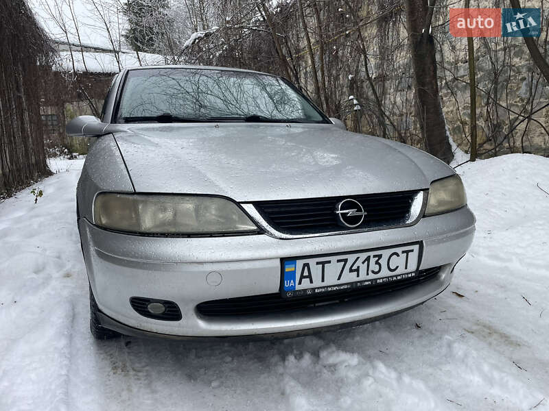 Седан Opel Vectra 1999 в Новой Ушице