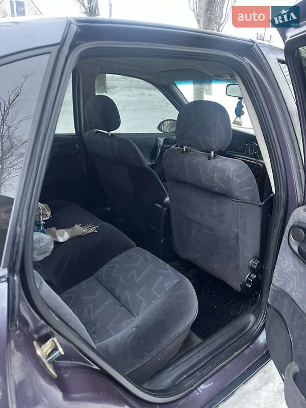 Седан Opel Vectra 1997 в Христиновке