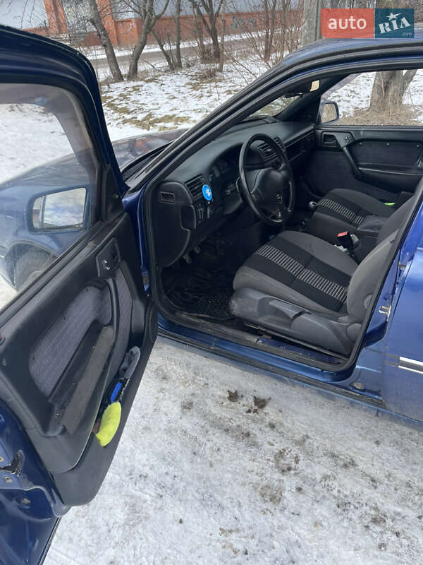 Седан Opel Vectra 1991 в Кропивницком фото 5 Седан Opel Vectra 1991 в Кропивницком