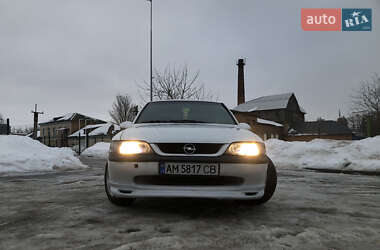 Седан Opel Vectra 1996 в Житомире